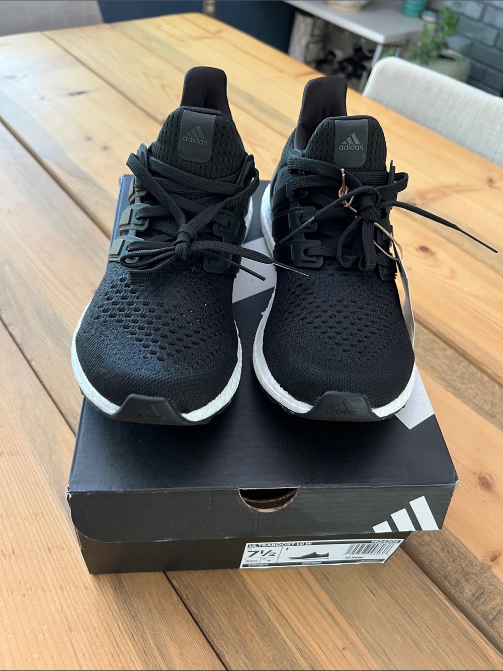 NWT Adidas Ultraboost 1.0 Women’s Size 7.5